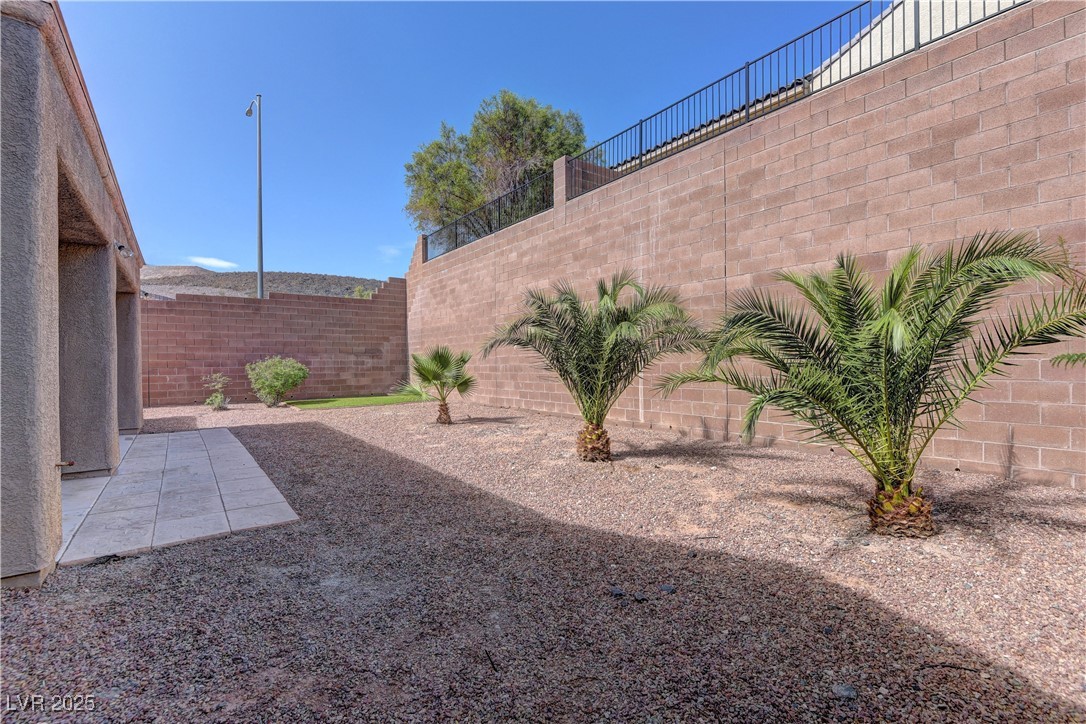 225 Palmetto Pointe Drive