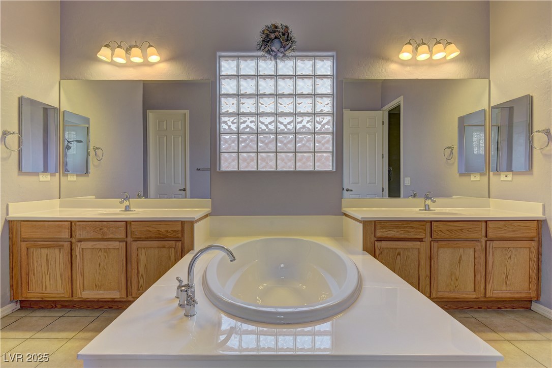 225 Palmetto Pointe Drive