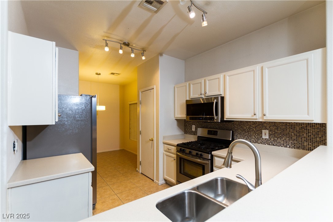 2567 Land Rush Drive