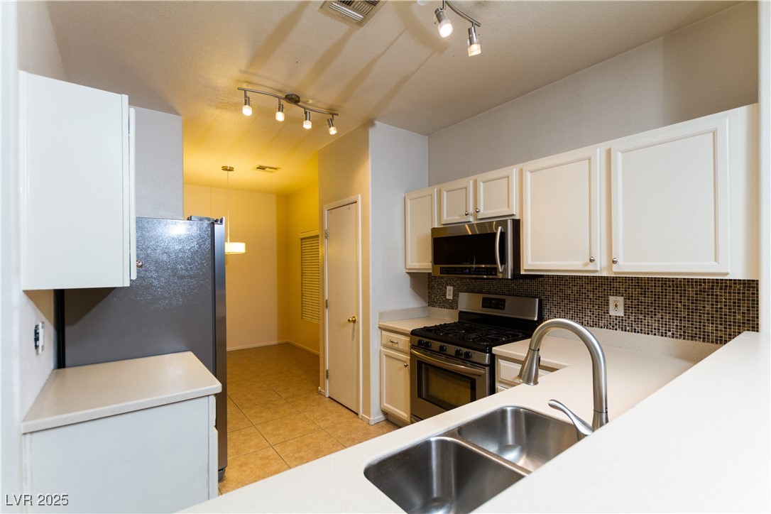 2567 Land Rush Drive