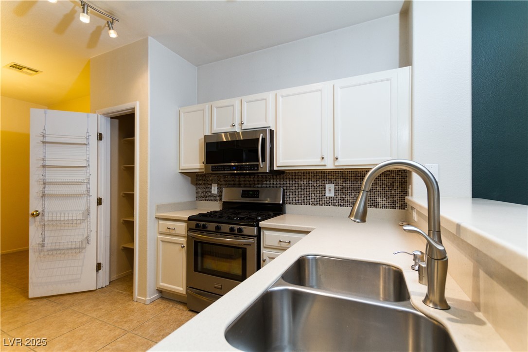 2567 Land Rush Drive