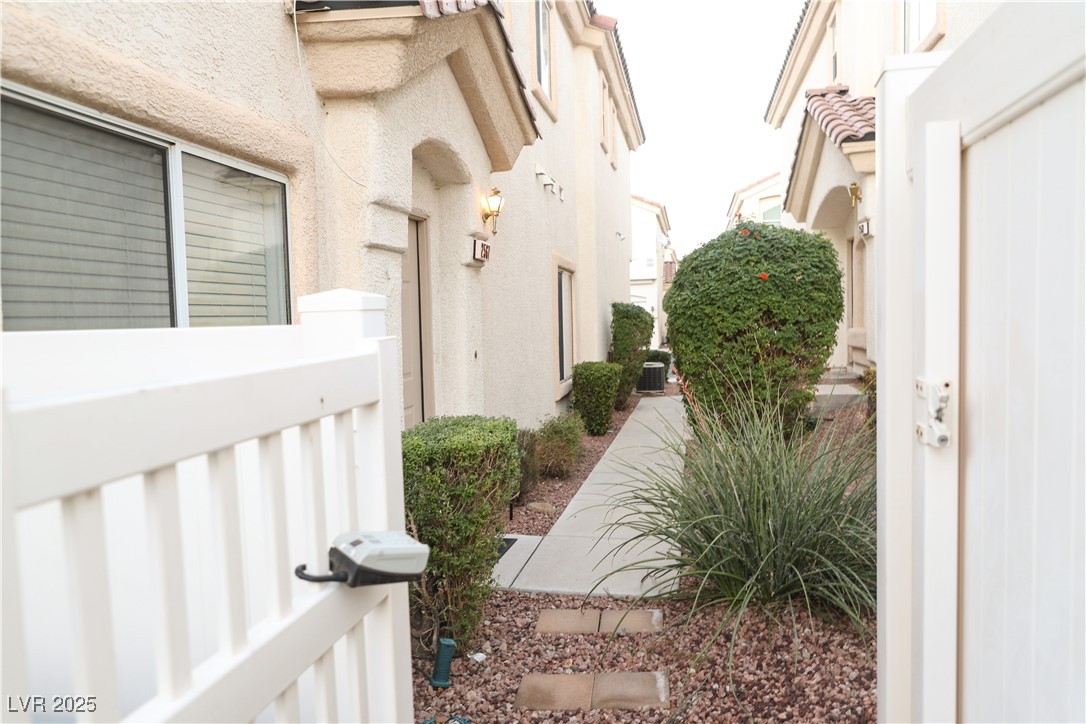 2567 Land Rush Drive