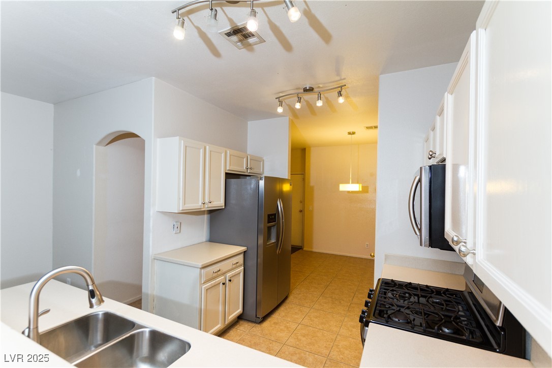 2567 Land Rush Drive