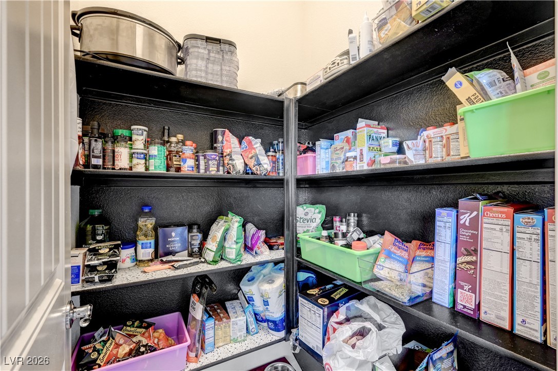 5468 Enchanted Rose Street