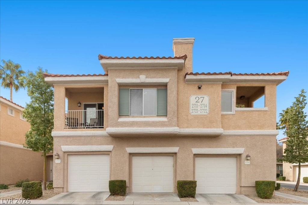251 South Green Valley Parkway 2722