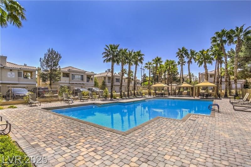 251 South Green Valley Parkway 2722