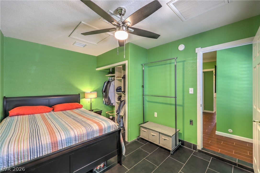 4760 Willow Crest Avenue