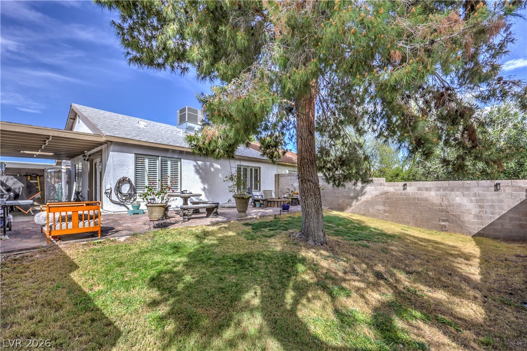 4760 Willow Crest Avenue