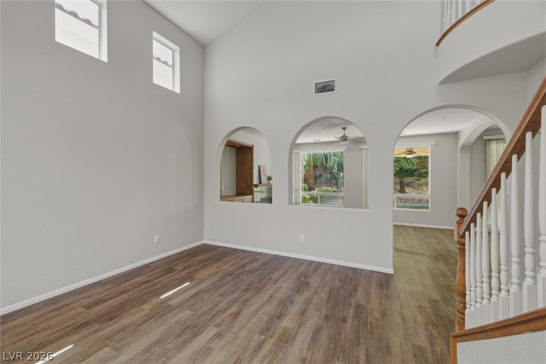 557 Tecate Valley Street