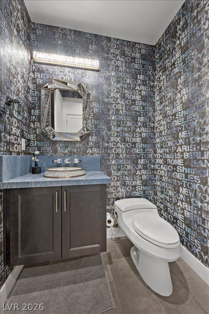2228 Summit Mesa Lane