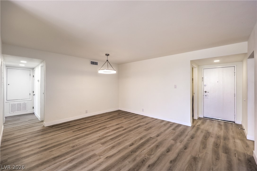 750 South Royal Crest Circle 315