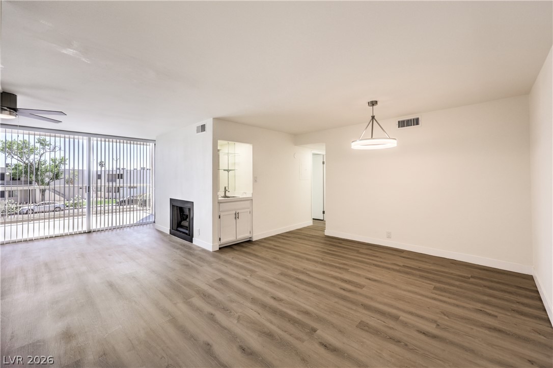 750 South Royal Crest Circle 315