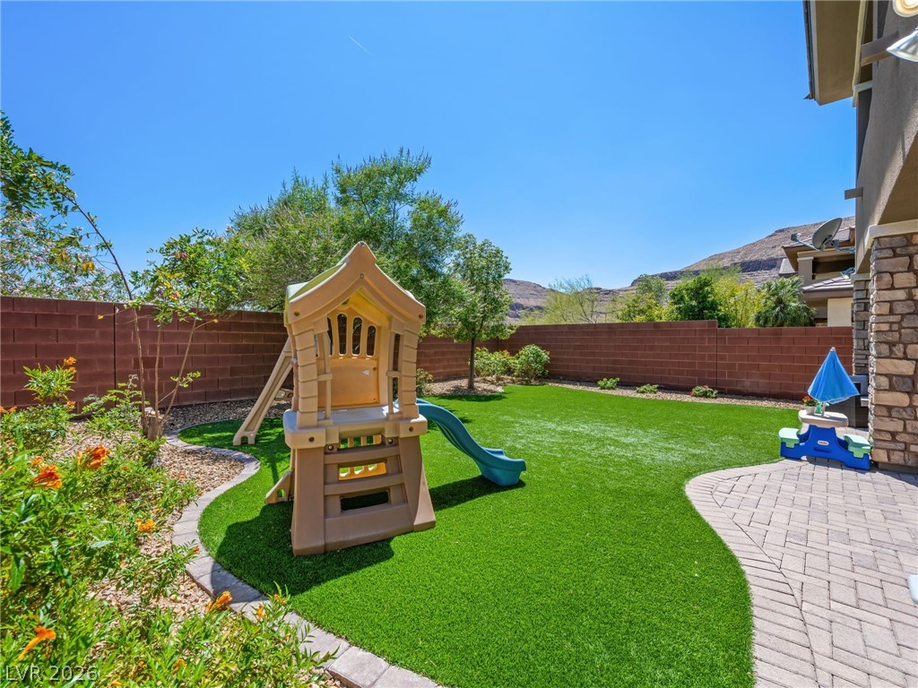 10653 Agate Knoll Lane