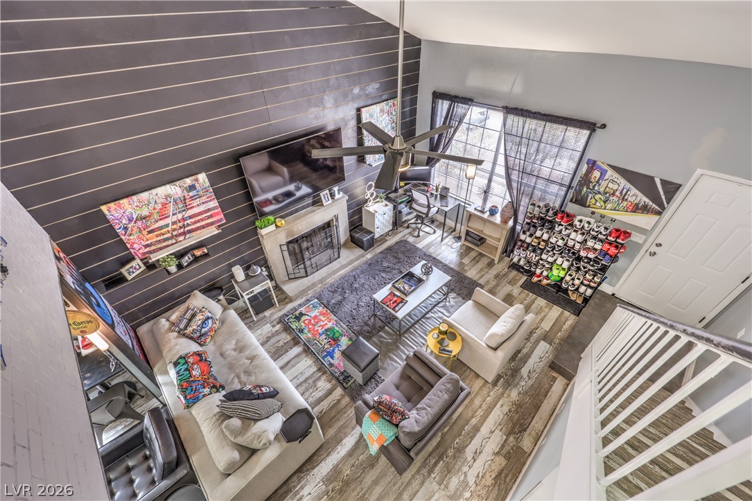 114 Gooseberry Lane