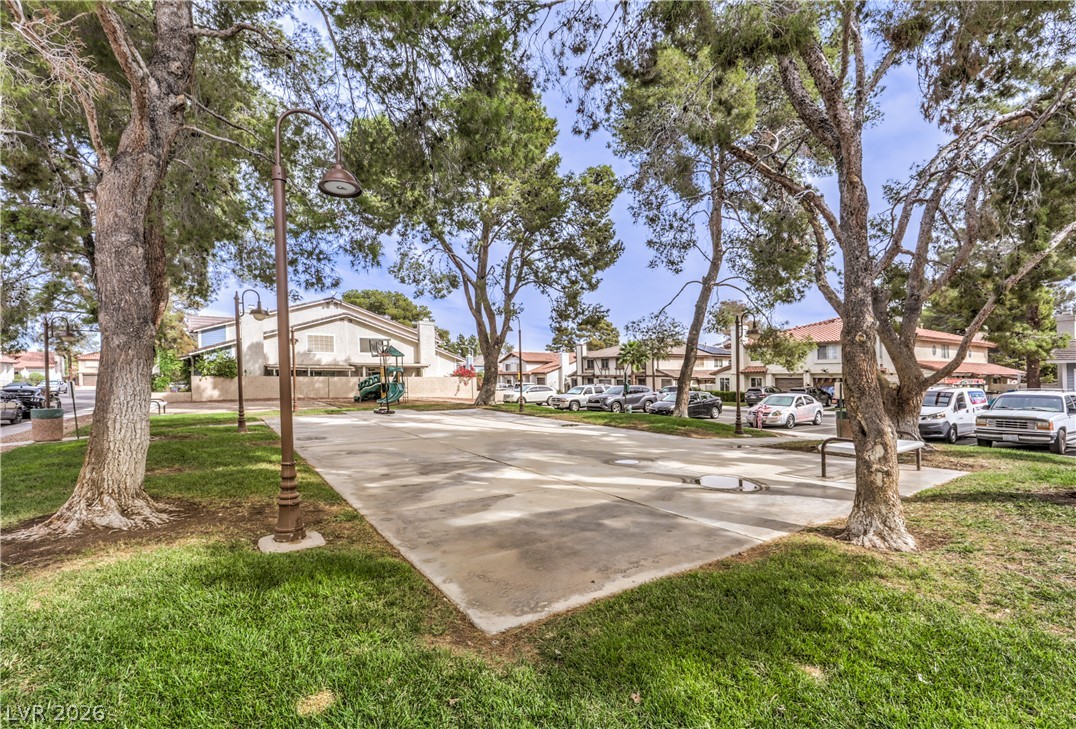 114 Gooseberry Lane