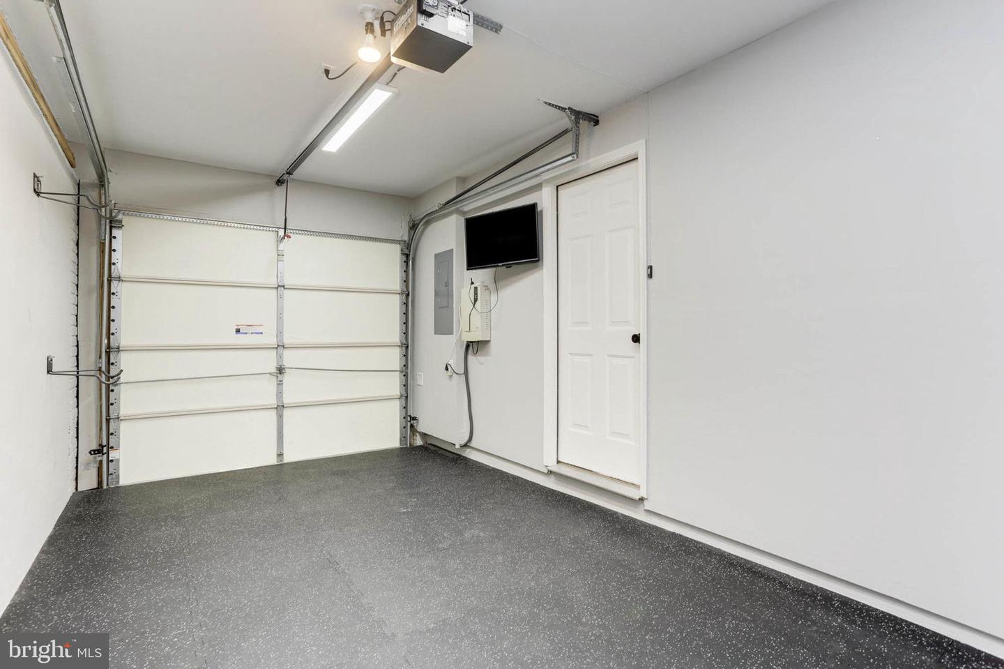 1418 Pangbourne Way