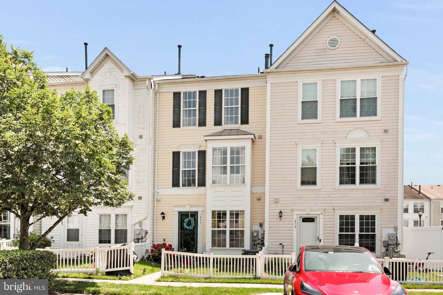 615 Fortune Ct