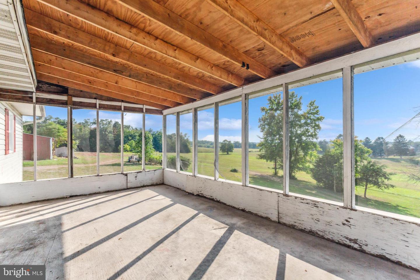 3221 Kump Station Rd
