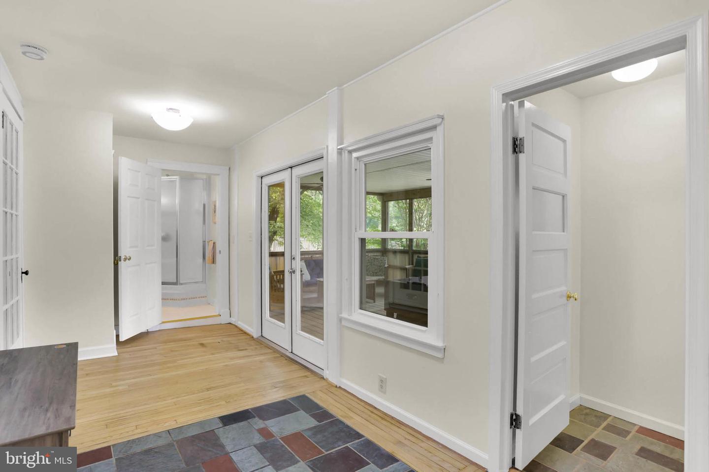 5606 Old National Pike