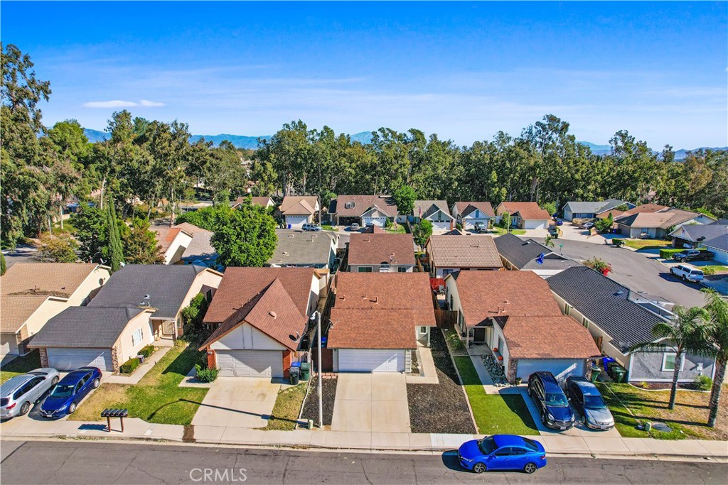 7077 Larkspur Place