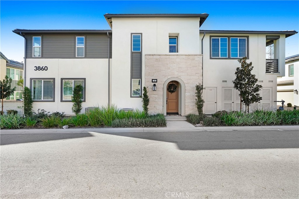 3860 S Oasis Paseo 14