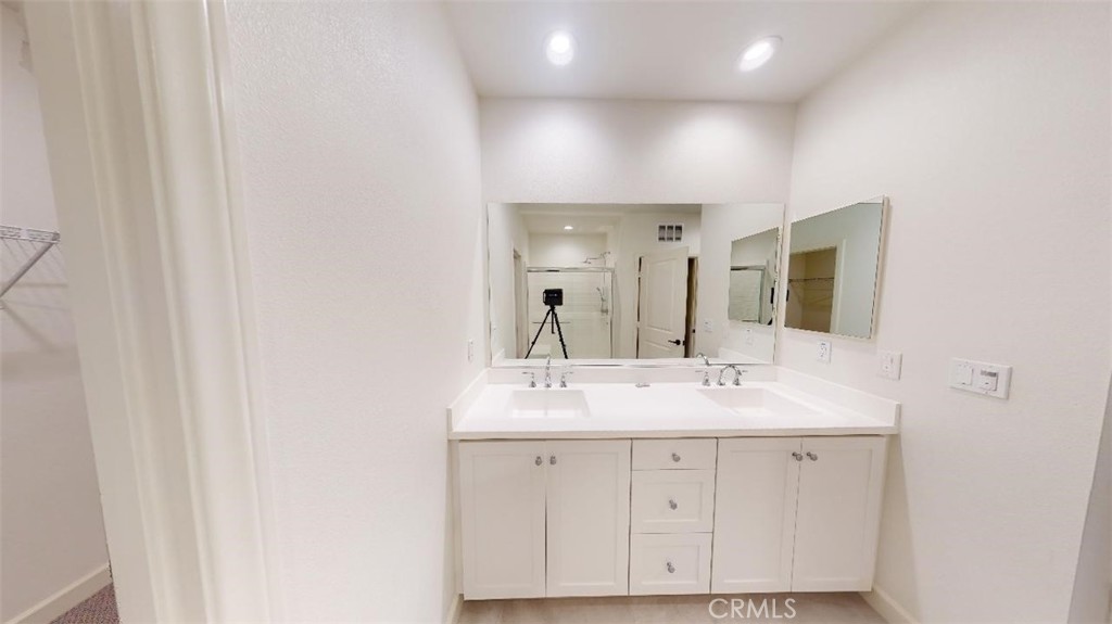 3860 S Oasis Paseo 14