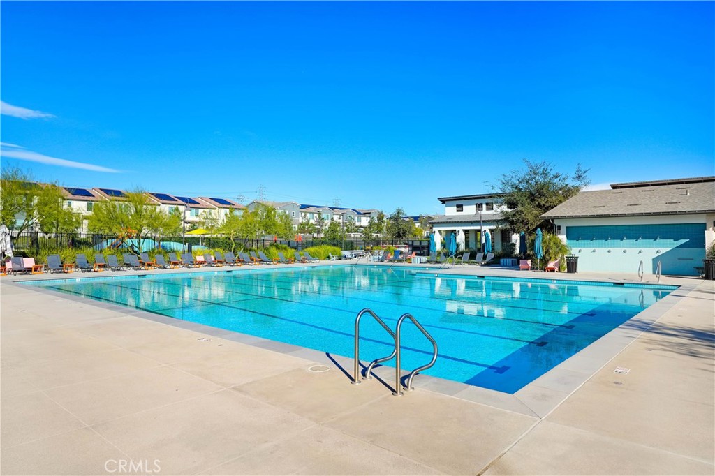 3860 S Oasis Paseo 14
