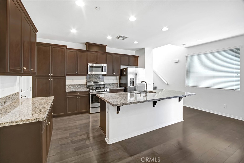 6066 La Grange Lane