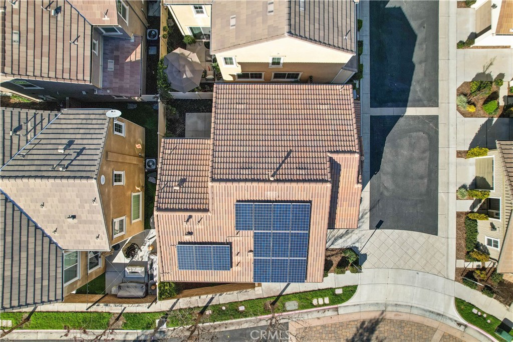 6066 La Grange Lane
