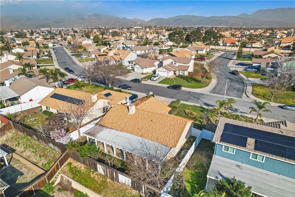 2379 W Loma Vista Drive