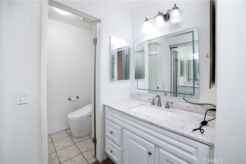 8585 Sandalwood Court
