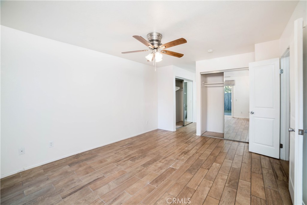 8585 Sandalwood Court