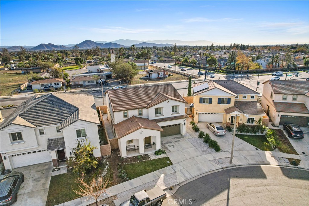 16731 Kalmia Lane