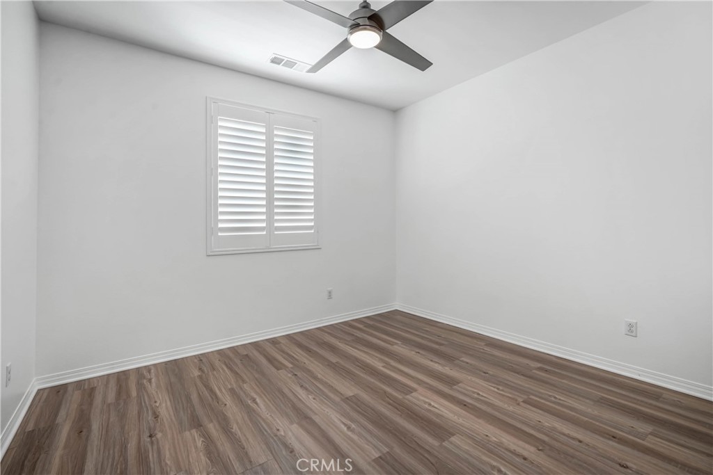 5695 Skimmer Drive