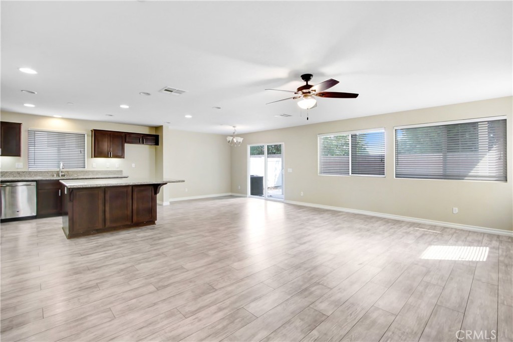 1335 Comfrey Leaf Drive
