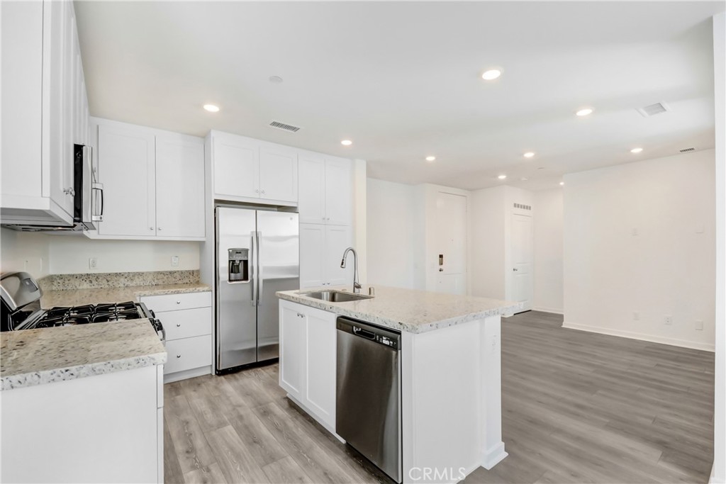 4127 E Circle Paseo 202