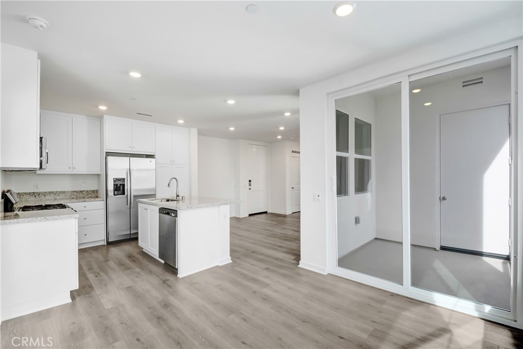 4127 E Circle Paseo 202