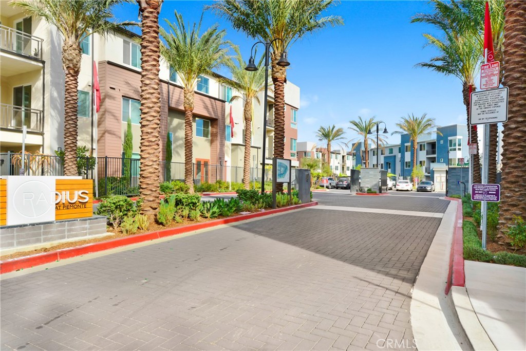 4127 E Circle Paseo 202