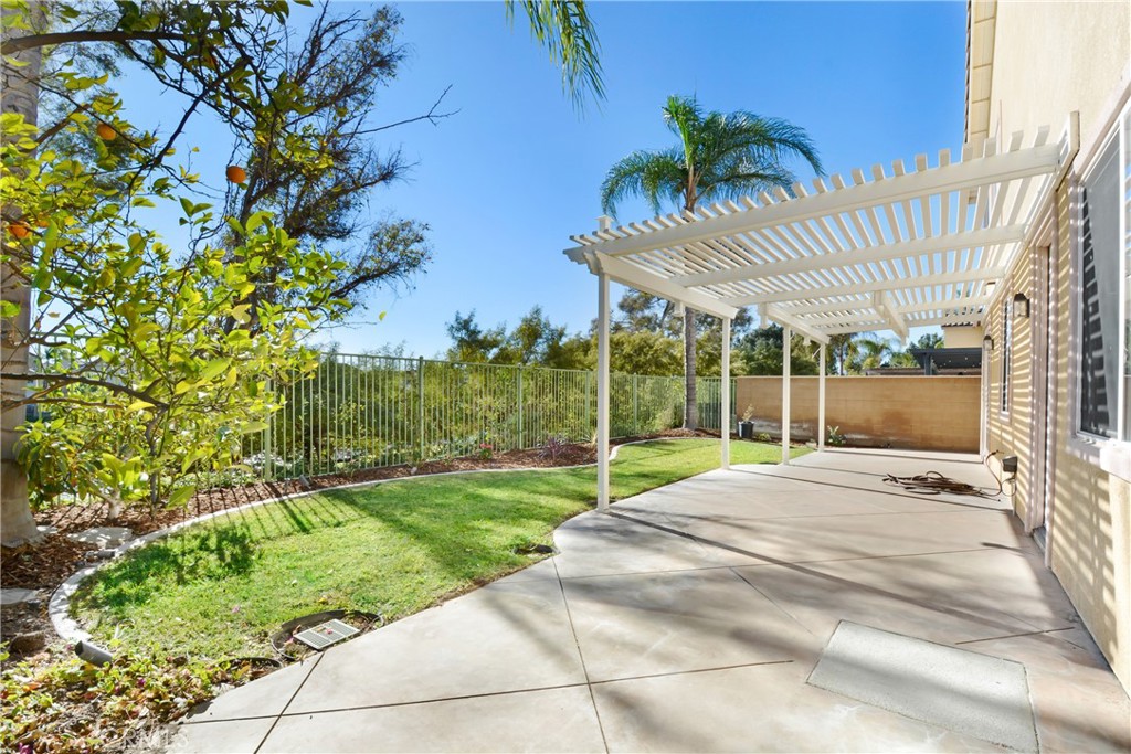 1024 E Thomann Drive