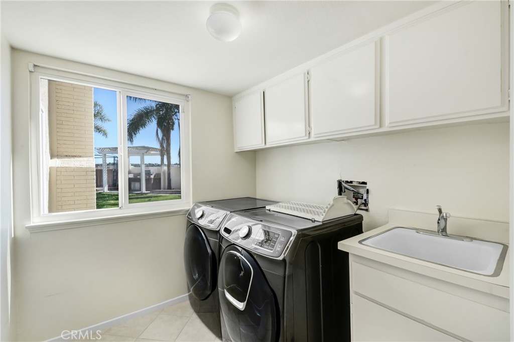 1140 Regal Canyon Drive