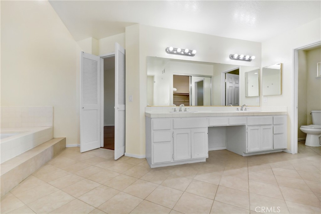 1140 Regal Canyon Drive