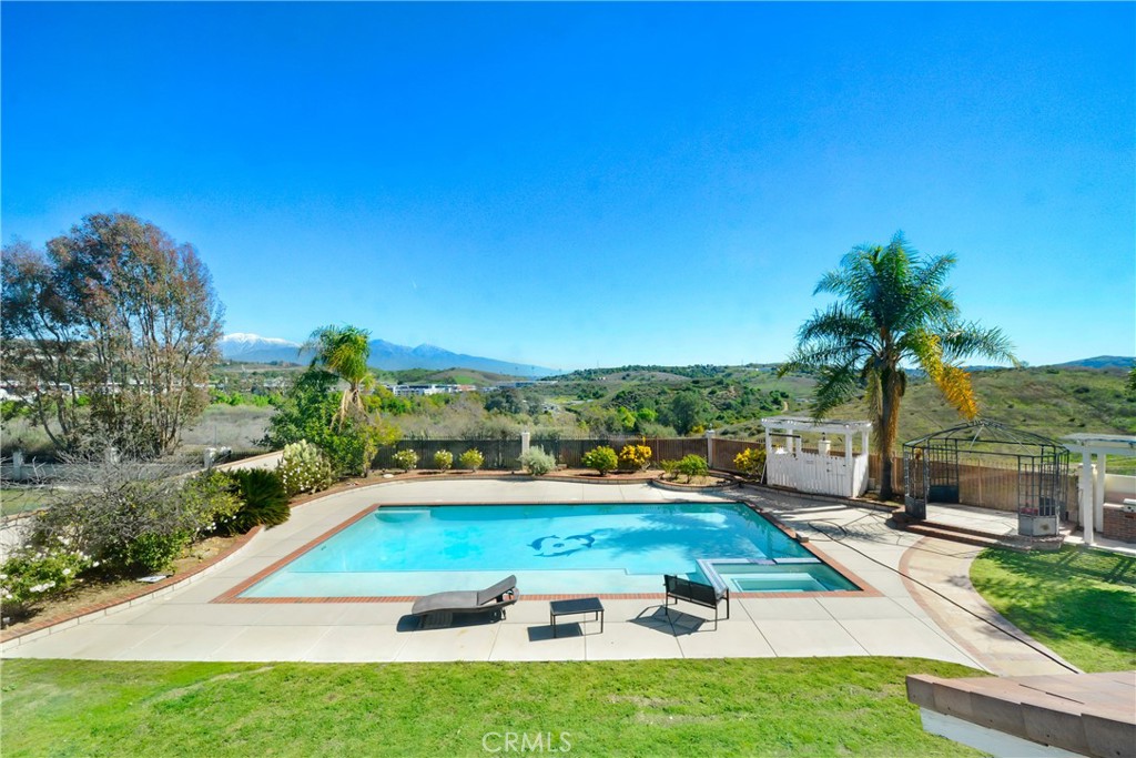1140 Regal Canyon Drive