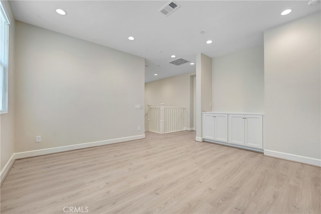 21201 Wildflower Way