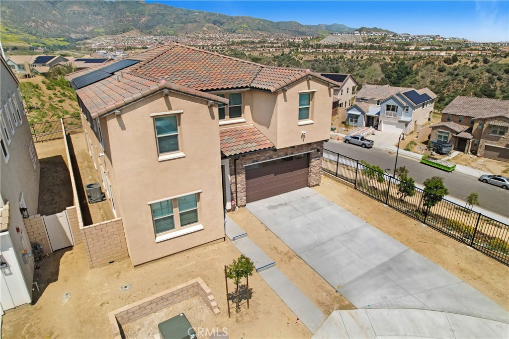 21201 Wildflower Way