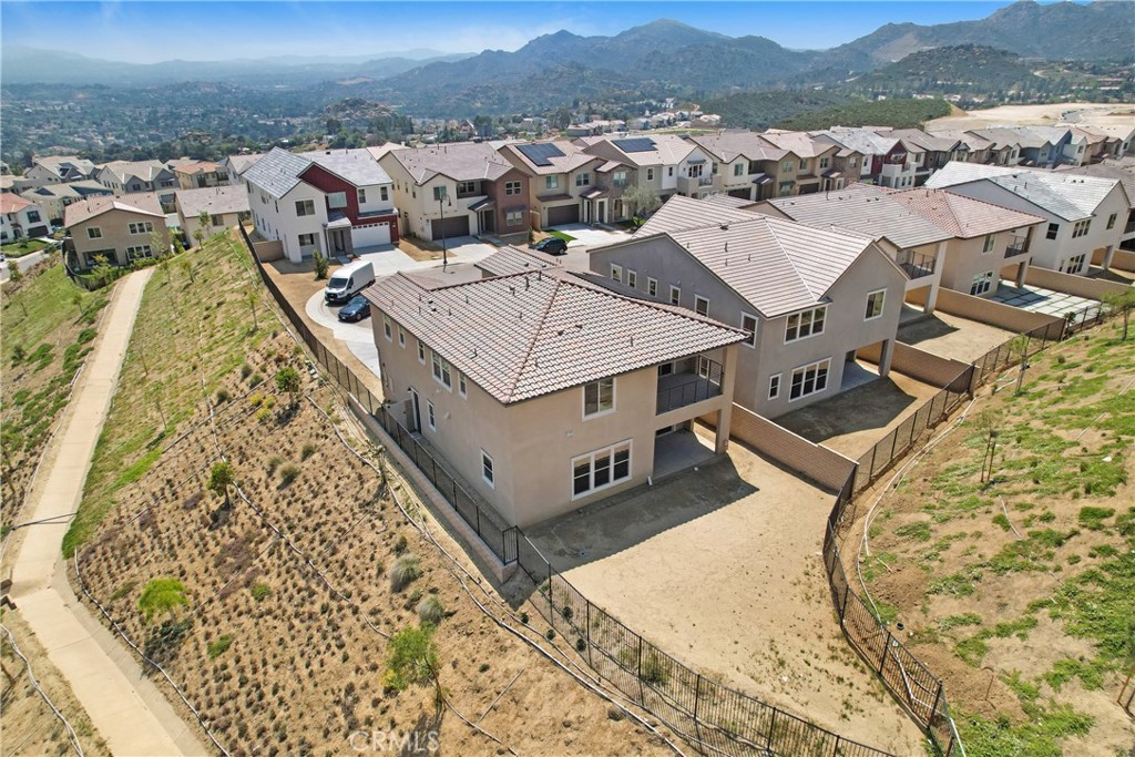 21201 Wildflower Way
