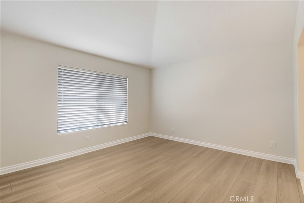 52 Waxwing Lane