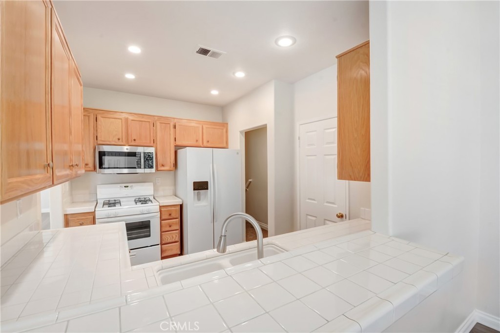 52 Waxwing Lane
