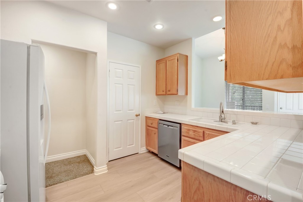 52 Waxwing Lane