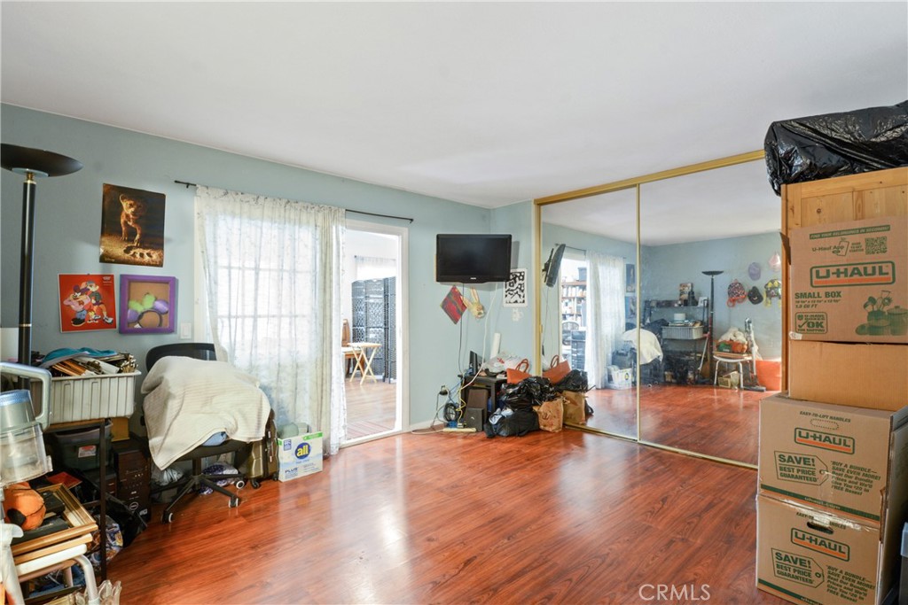 8795 Frankfort St.