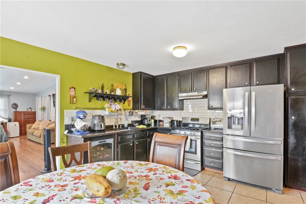 8795 Frankfort St.